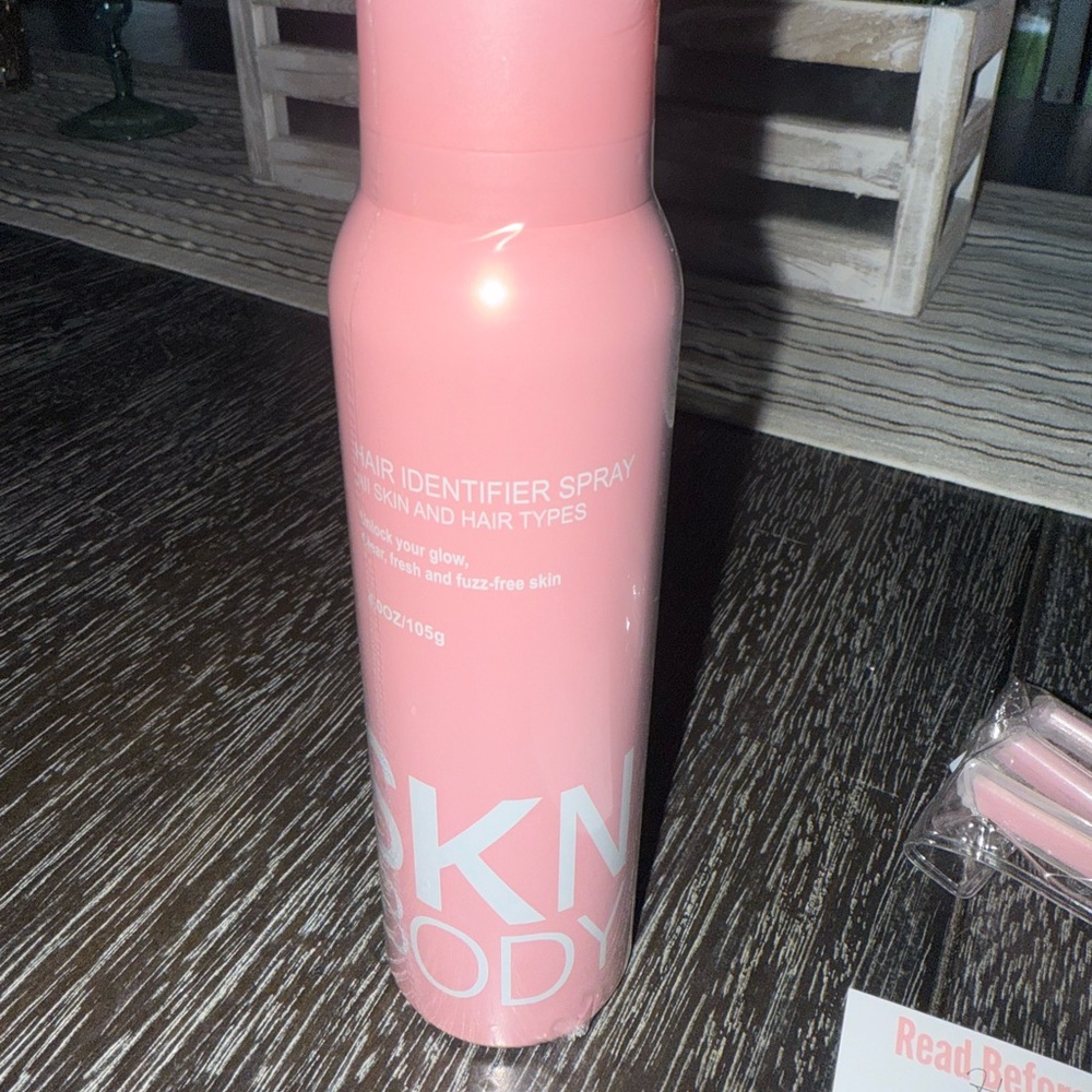 Pink Hair Identifier Spray and Razors Set - Picture 9 of 10